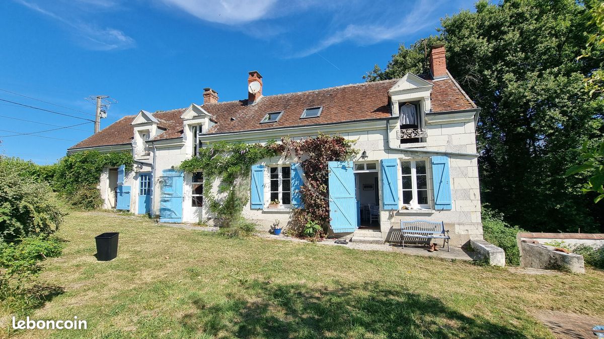 Casa de 4 dormitorios en Saint-Aignan, France No. 245806