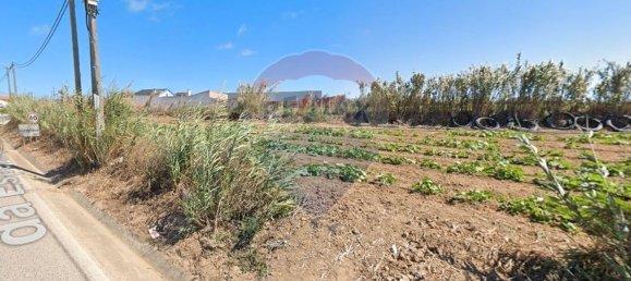 Terreno en Atouguia da Baleia, Portugal 2560 m² No. 57892 3