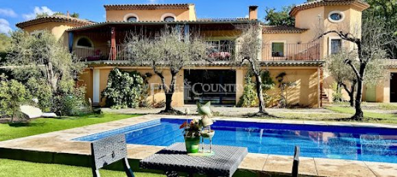 6 bedrooms Villa in Saint-Cezaire-sur-Siagne, France No. 326246 2