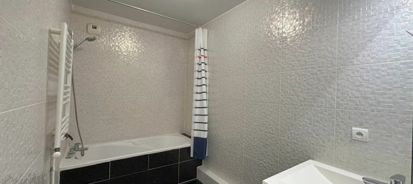 2 bedrooms Apartment in Issy-les-Moulineaux, France No. 347148 5