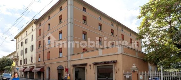 2 Schlafzimmer Wohnung in Bologna, Italy, Nr. 115084 2