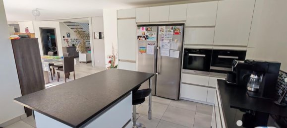 4 bedrooms House in Bisel, France No. 363851 8