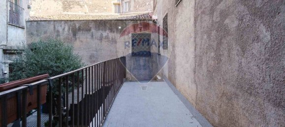 2 Schlafzimmer Haus in Bronte, Italy, Nr. 319032 18