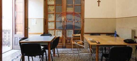 2 Schlafzimmer Haus in Bronte, Italy, Nr. 319032 4