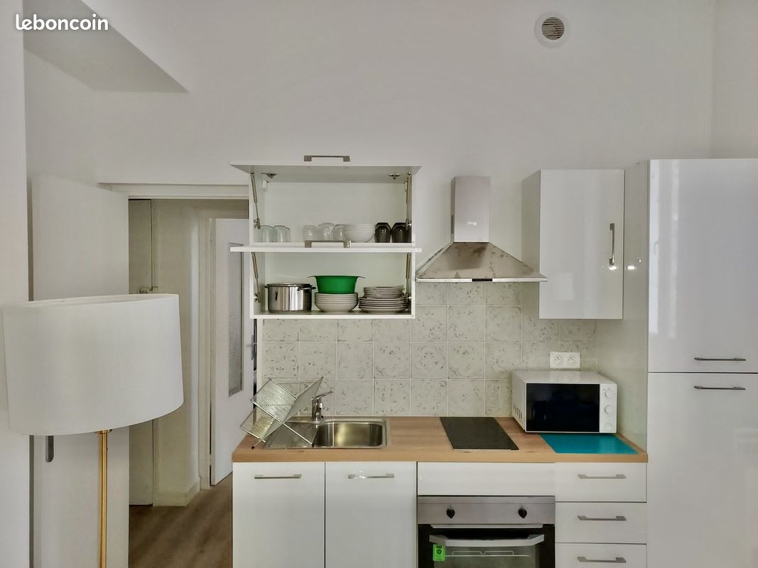 2 chambres Appartement à Marseille, France No. 336867