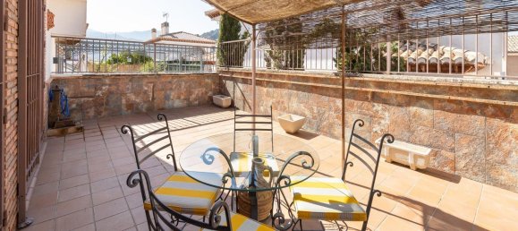 Casa de 4 dormitorios en Granada, Spain No. 151096 3