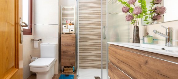 Casa de 4 dormitorios en Granada, Spain No. 151096 24