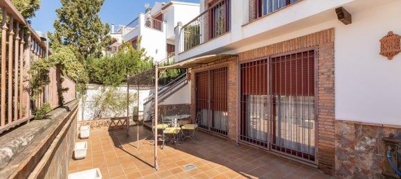 Casa de 4 dormitorios en Granada, Spain No. 151096 2