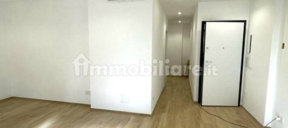 2 bedrooms Apartment in Rome, Italy No. 121423 8