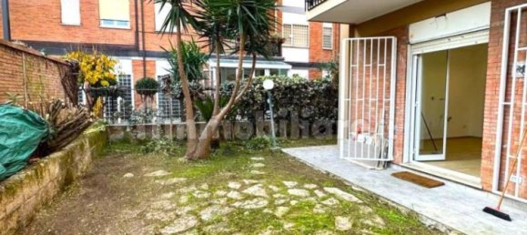 2 bedrooms Apartment in Rome, Italy No. 121423 17