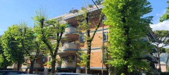 4 bedrooms Apartment in Massa, Italy No. 358330 14