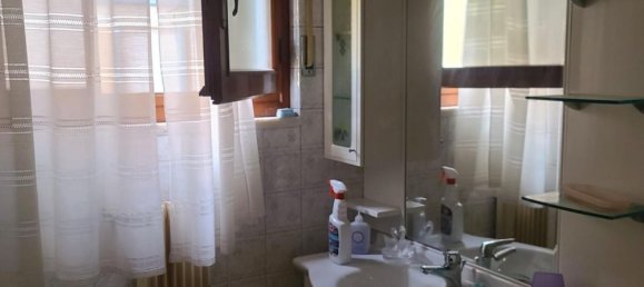 4 bedrooms Apartment in Massa, Italy No. 358330 4