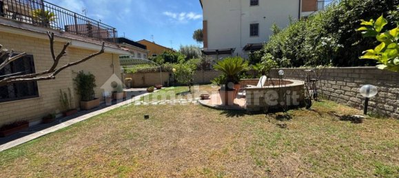 3 bedrooms Apartment in Rome, Italy No. 273944 23