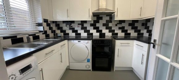 2 bedrooms Bungalow in Essex, United Kingdom No. 4094 4