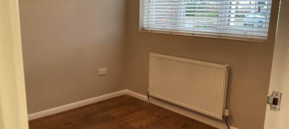 2 bedrooms Bungalow in Essex, United Kingdom No. 4094 7