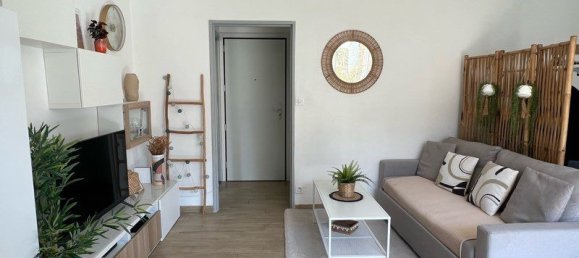 Studio in La Grande-Motte, France No. 285224 2