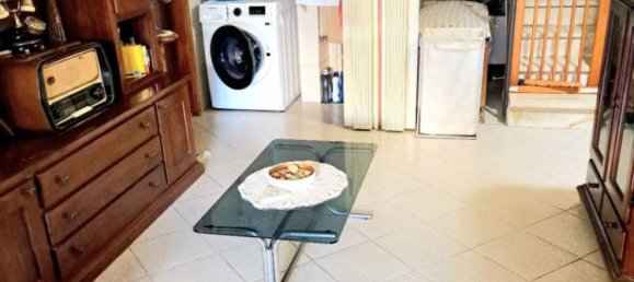 3 Schlafzimmer Villa in Signa, Italy, Nr. 255636 16