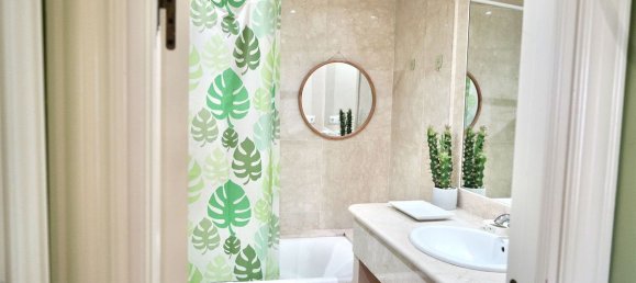 Adosado de 4 dormitorios en Cádiz, Spain No. 134276 23