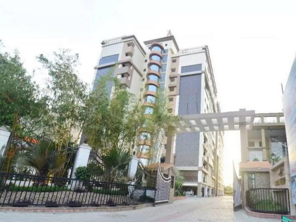 2 bedrooms House in Lucknow, India No. 51411