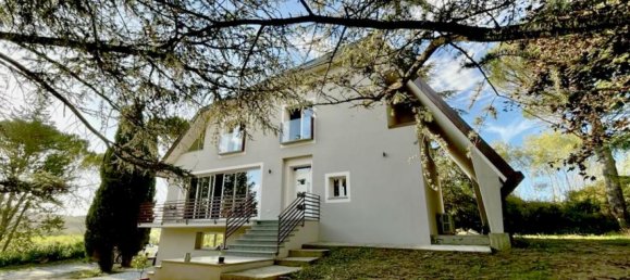 Дом с 3 спальнями в Печчоли, Италия № 162 2