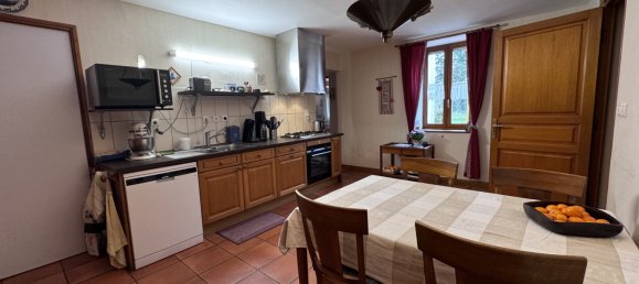 Замки и поместья с 5 спальнями в Ла Бегюд-де-Мазан, Франция № 300888 9