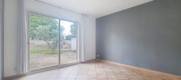 3 bedrooms Villa in Beaucaire, France No. 330480 8