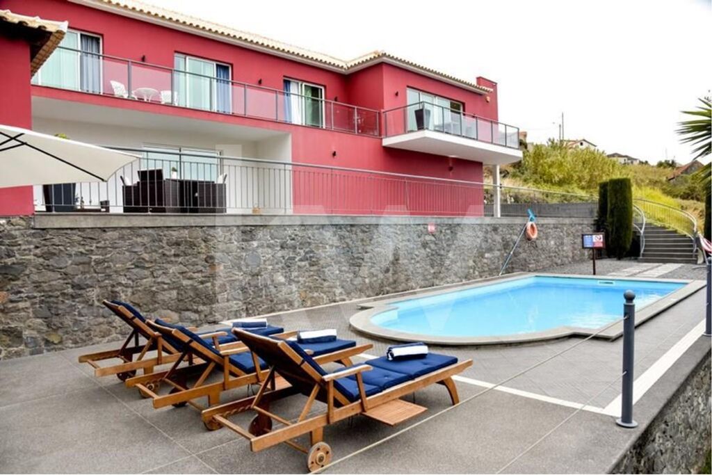 3 bedrooms House in Calheta, Portugal No. 72818