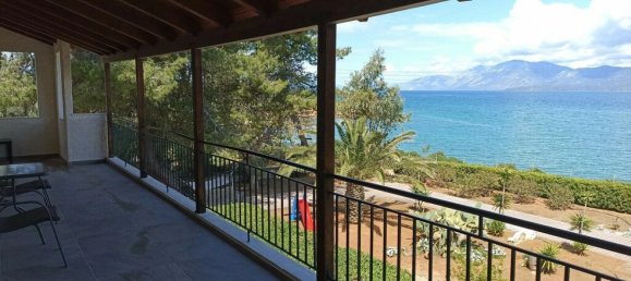 4 Schlafzimmer Villa in Central Greece, Greece, Nr. 8963 12