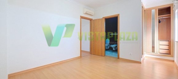 3 Schlafzimmer Villa in Portimao, Portugal, Nr. 319762 4