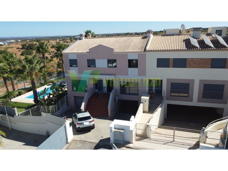 3 Schlafzimmer Villa in Portimao, Portugal, Nr. 319762