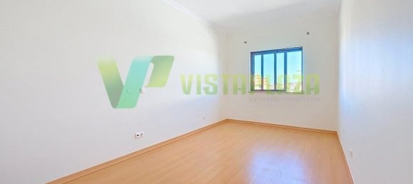 3 Schlafzimmer Villa in Portimao, Portugal, Nr. 319762 8