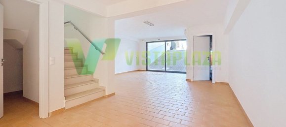 3 Schlafzimmer Villa in Portimao, Portugal, Nr. 319762 16
