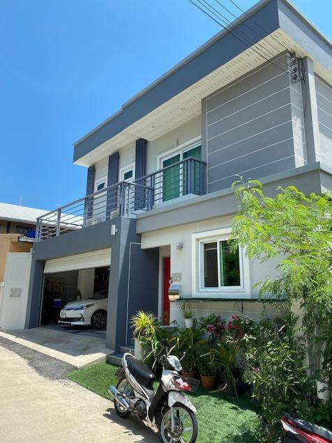 4 bedrooms Cafe / restaurant in Pattaya, Thailand No. 1157