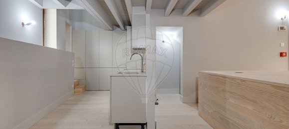 2 غرف نوم منزل ذو طابقين في Porto, Portugal رقم 41245 31