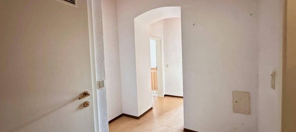 2-salle Appartement à Hernals, Austria No. 228204 2