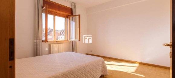6 rooms Apartment in Campobasso, Italy No. 35116 5