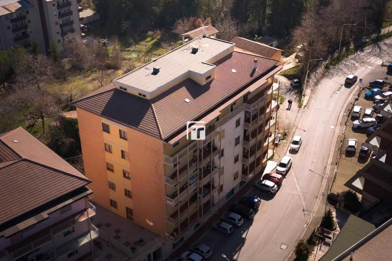 6 rooms Apartment in Campobasso, Italy No. 35116