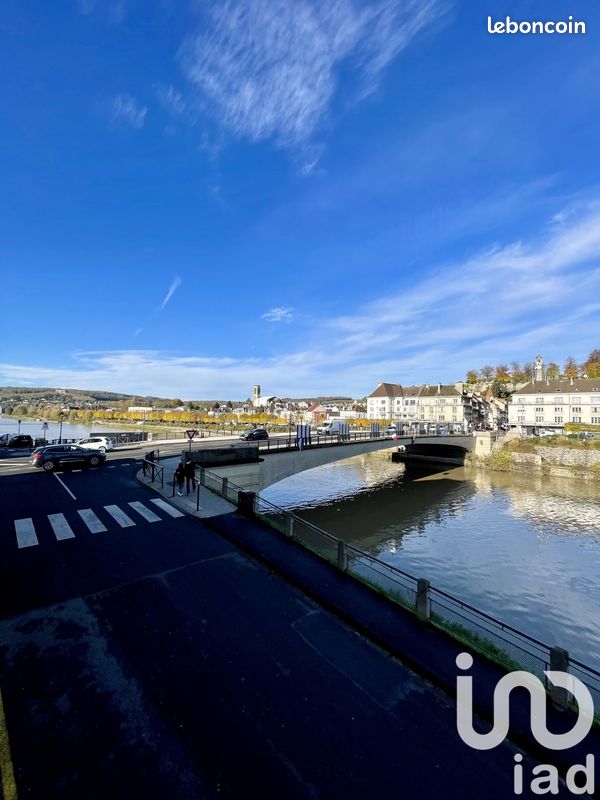 2 bedrooms Apartment in Chateau-Thierry, France No. 155883