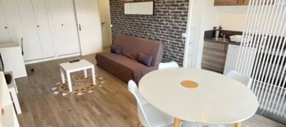 Studio in Rouen, France No. 313171 2