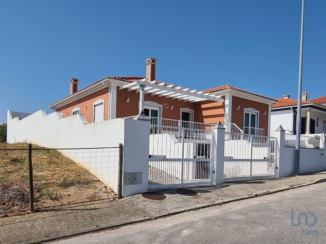 3 bedrooms House in Bombarral, Portugal No. 349613