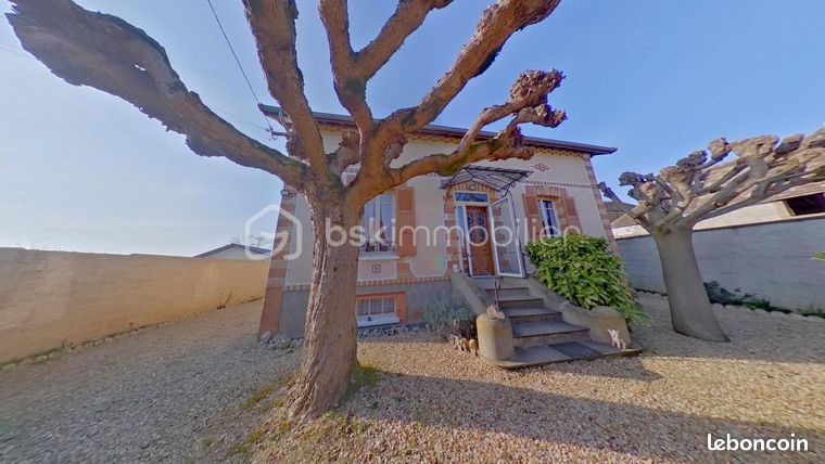 5 Schlafzimmer Haus in Pont-sur-Yonne, France, Nr. 309007