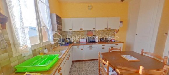 5 Schlafzimmer Haus in Pont-sur-Yonne, France, Nr. 309007 15