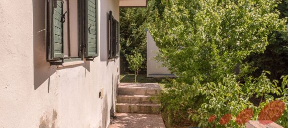 4 bedrooms House in Lizzano in Belvedere, Italy No. 313023 19