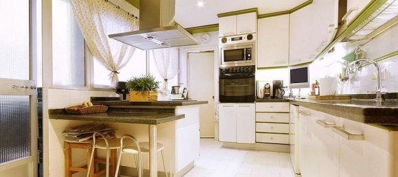 5 bedrooms Apartment in Granada, Spain No. 180195 15