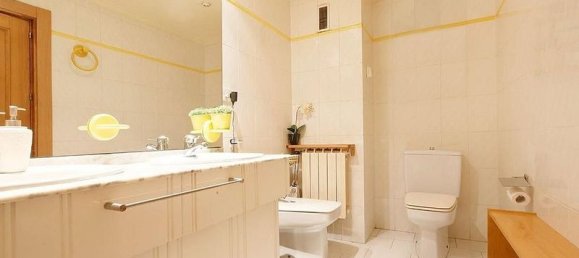 5 bedrooms Apartment in Granada, Spain No. 180195 13