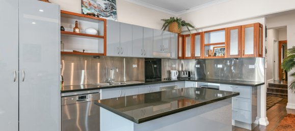 3 bedrooms House in Hobart, Australia No. 815 5