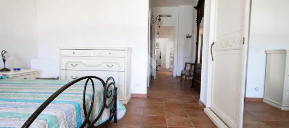 Villa de 5 dormitorios en Santa Marinella, Italy No. 359951 17