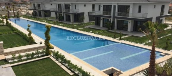 Villa 5+1 in Cesme, Turkey No. 28429 2