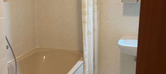 Квартира с 2 комнатами в Дюссельдорф, Германия № 319360 5