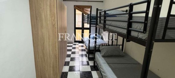 2 غرف نوم طابقين في Saint Paul's Bay, Malta رقم 5354 4